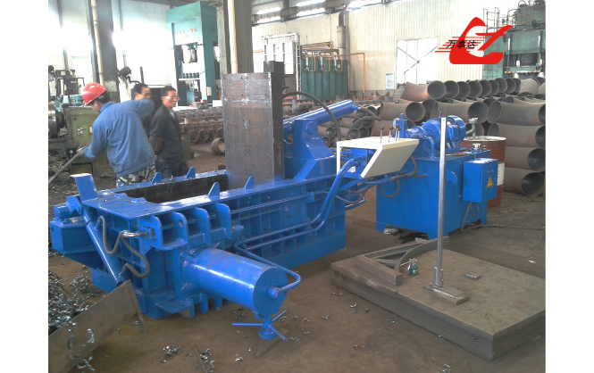 200 Ton Hydraulic Metal Baler With 400×400mm Bale Size, 18.5kW Power For Scrap Metal Recycling