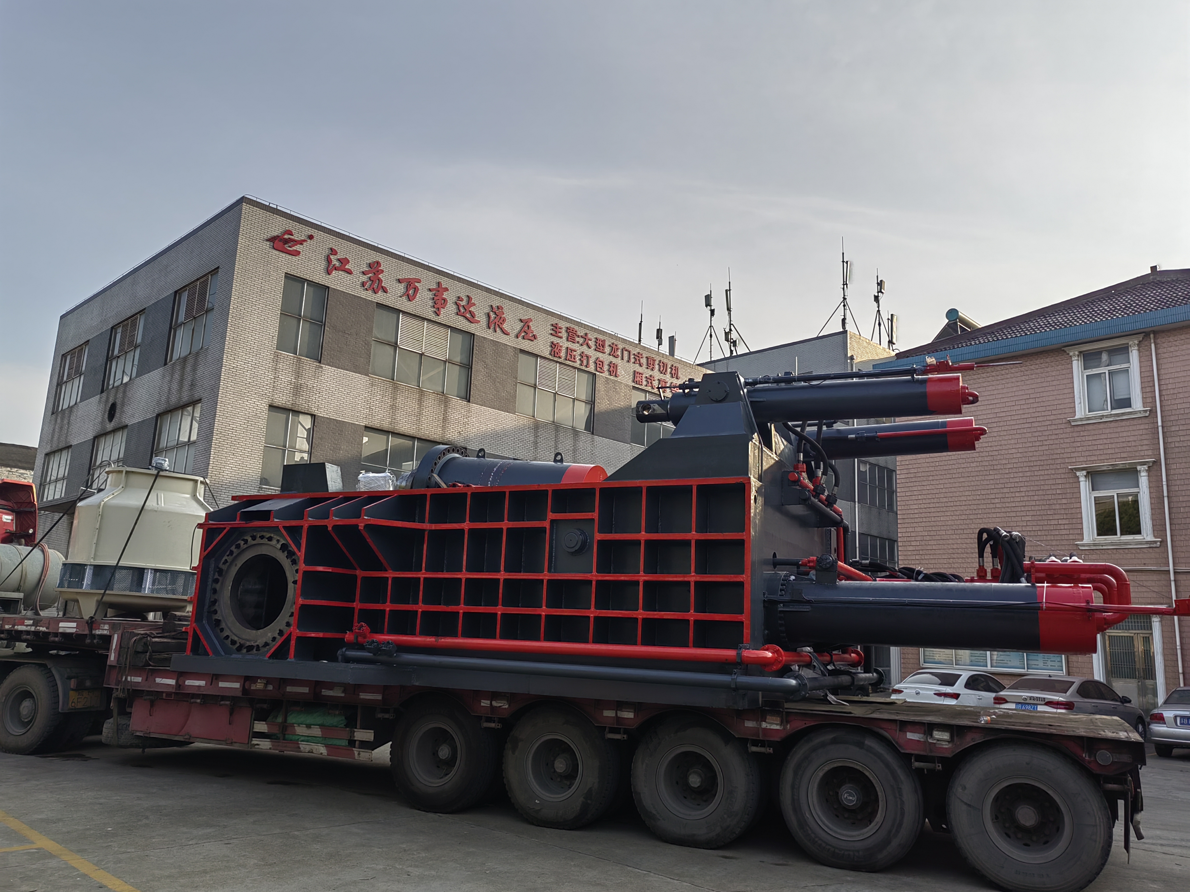 315Ton Steel Scrap Recycling Machine Turn-Out Hydraulic Scrap Metal Baler for Industrial Recycling