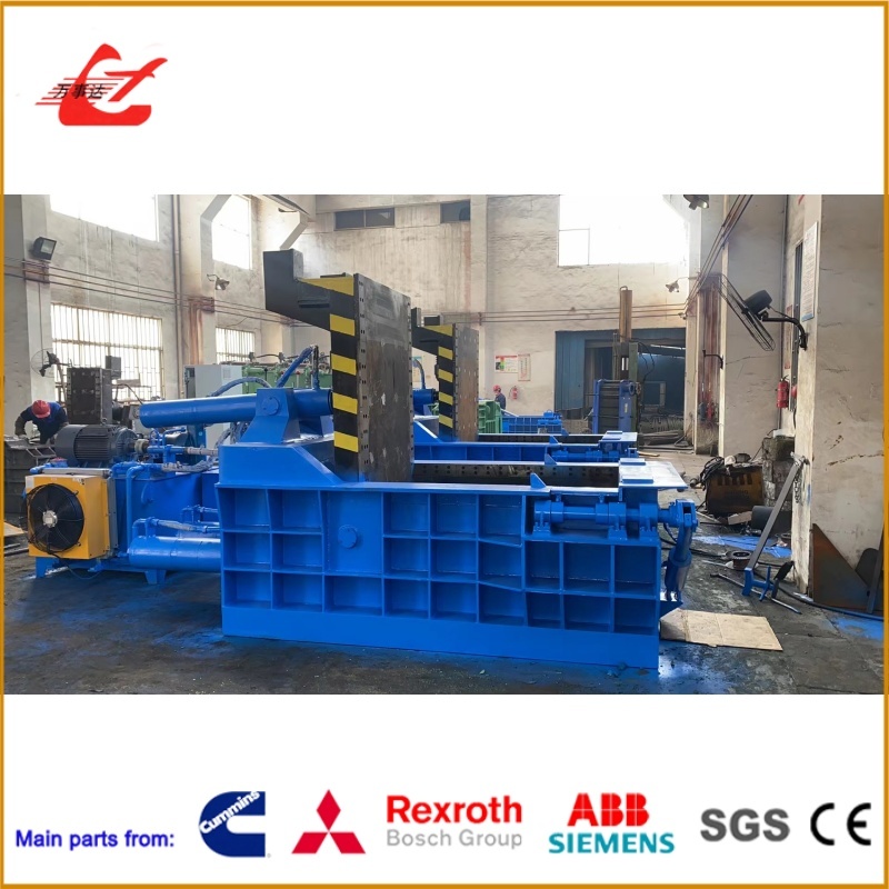 Industrial Scrap Metal Baler Large Chamber 2000 × 1400mm 2500KN High Compression