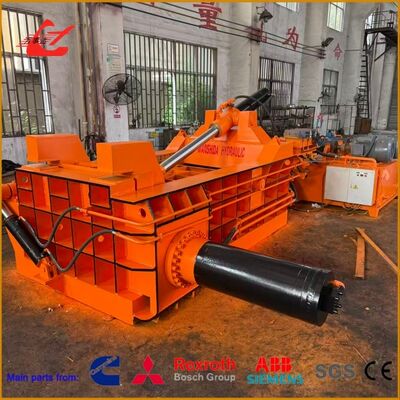 ขนาดห้องขนาดใหญ่ เครื่องบอลเมทัลไฮดรอลิก 2500KN สําหรับโครงการรีไซเคิลเศษขยะขนาดกลางและขนาดใหญ่